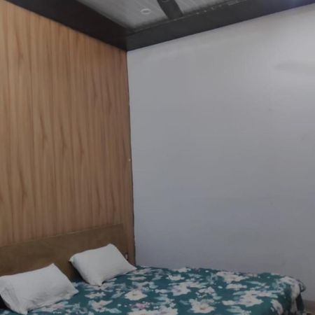 Hotel Trishul Inn Karnaprayag Bagian luar foto